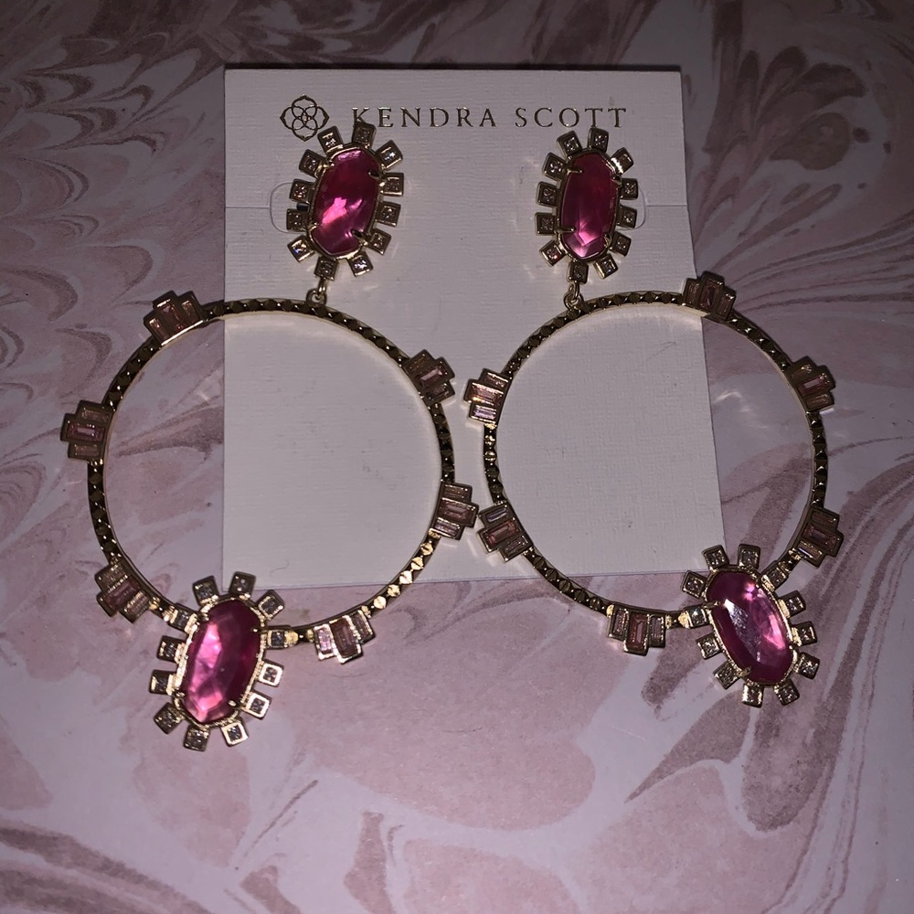 Kendra Scott new earrings . original 225 . no bag